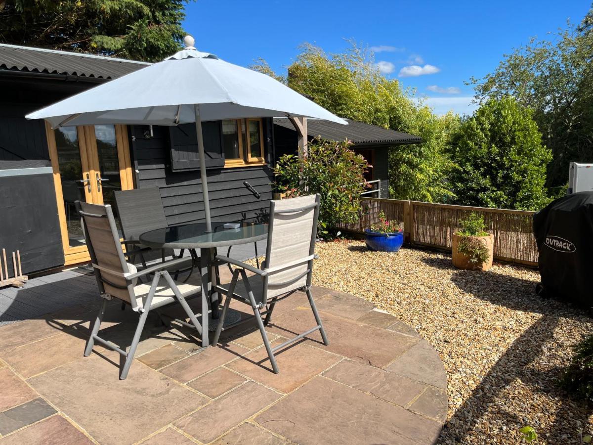 Hascombe Accommodation Esterno foto